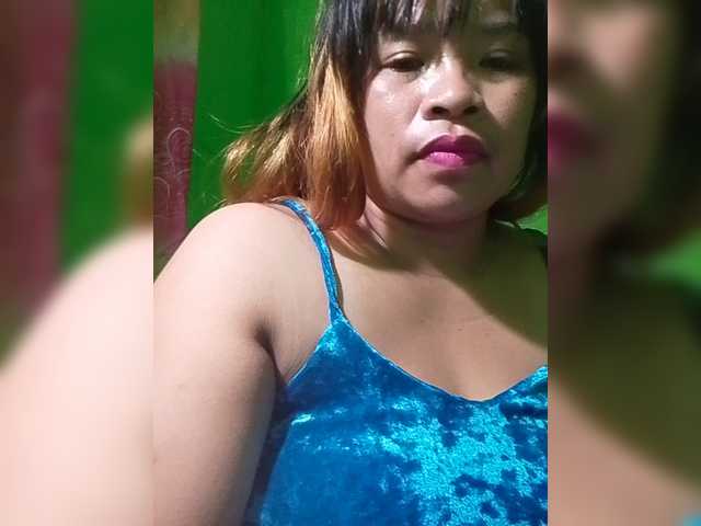 Kyrene live webcam show