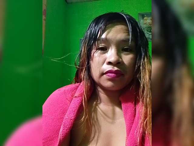 Kyrene live webcam show