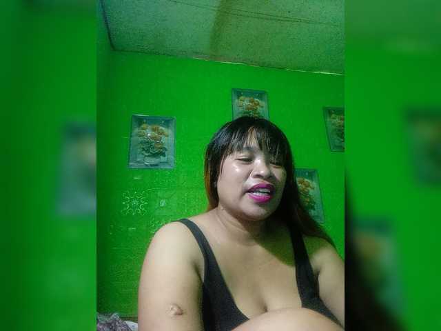 Kyrene live cam on BongaCams