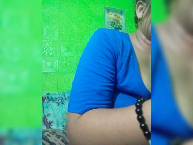 Kyrene live cam on BongaCams