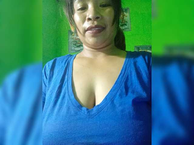 Kyrene live cam on BongaCams