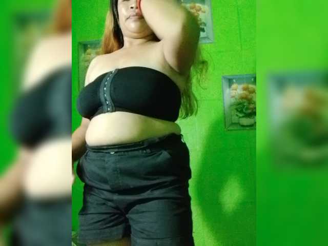 Kyrene live cam on BongaCams