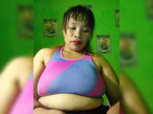 Kyrene live cam on BongaCams