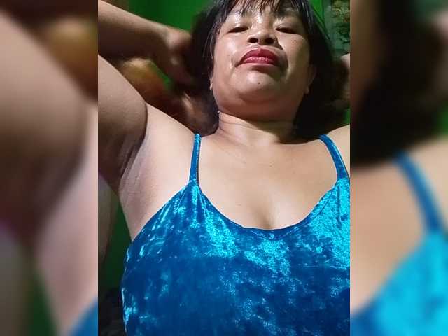 Kyrene live webcam show
