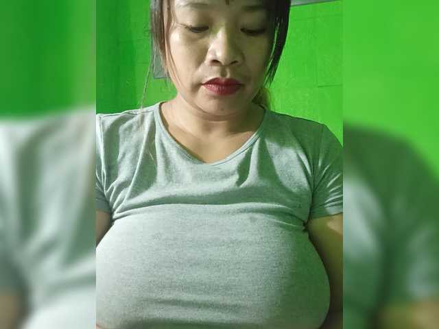 Kyrene live cam on BongaCams