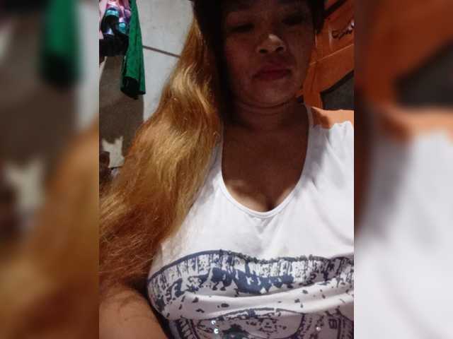 Kyrene live webcam show