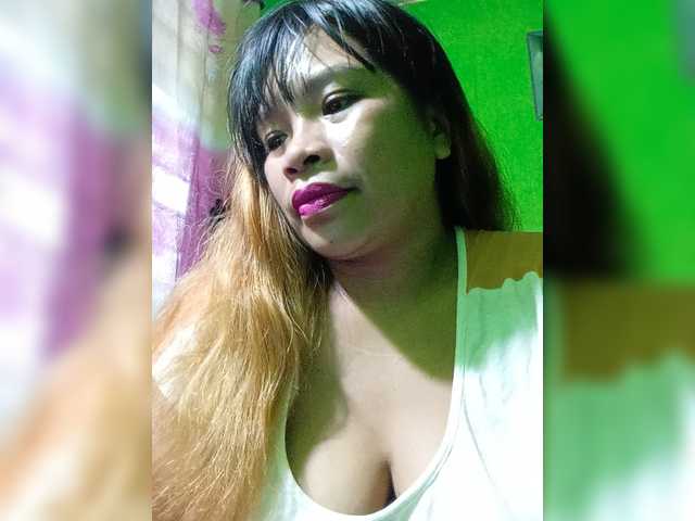 Kyrene live webcam show