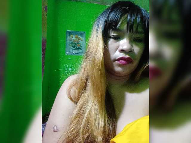 Kyrene live cam on BongaCams