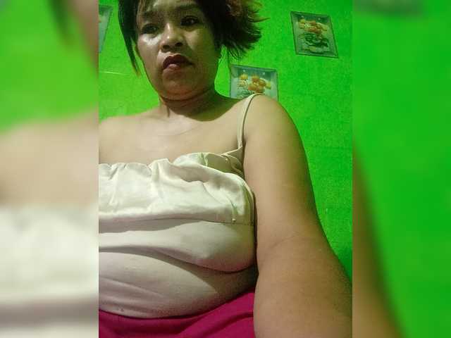 Kyrene live cam on BongaCams