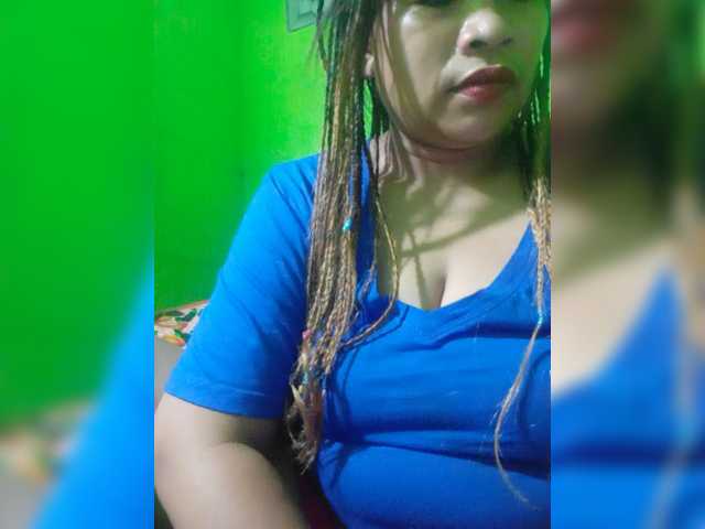 Kyrene live cam on BongaCams