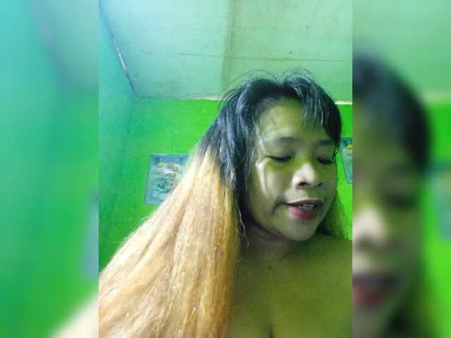 Kyrene live cam on BongaCams