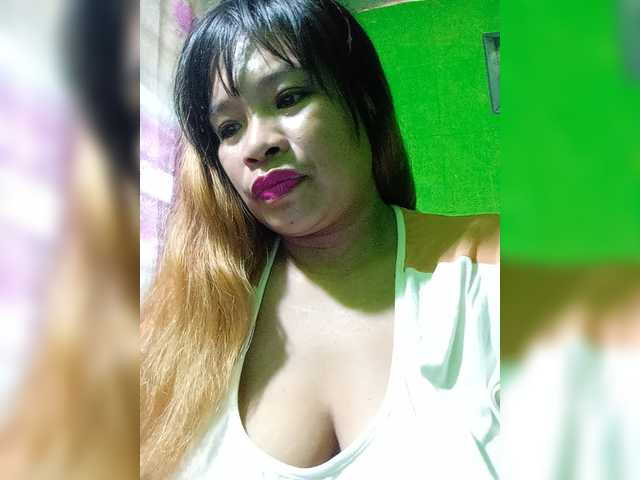 Kyrene live webcam show