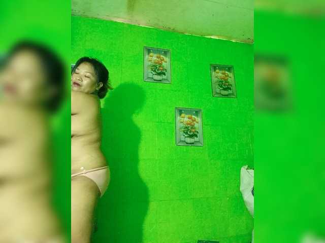 Kyrene live cam on BongaCams