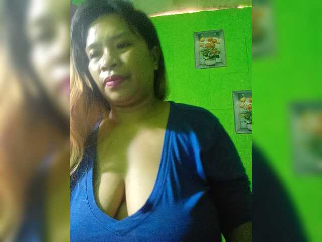 Kyrene live cam on BongaCams