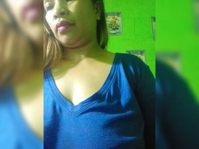 Kyrene live cam on BongaCams