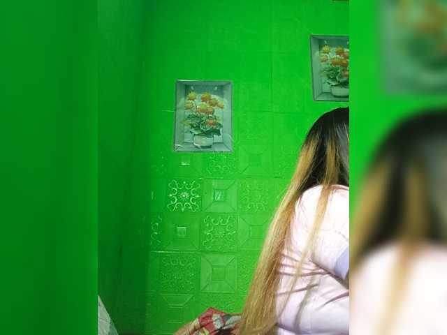 Kyrene live cam on BongaCams
