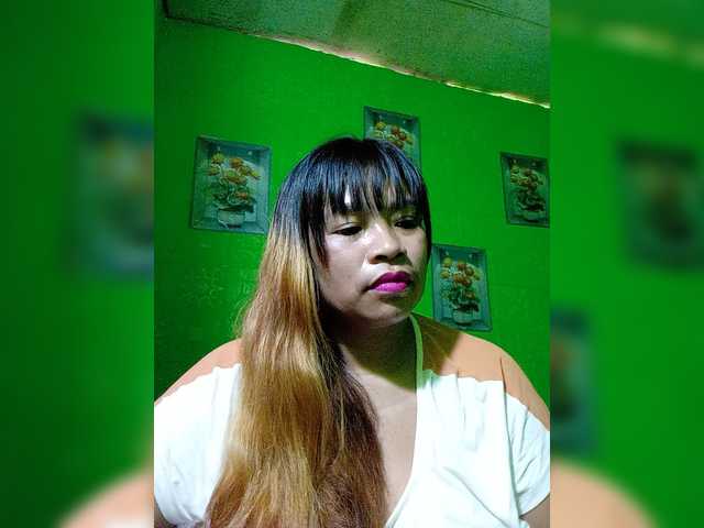 Kyrene live cam on BongaCams