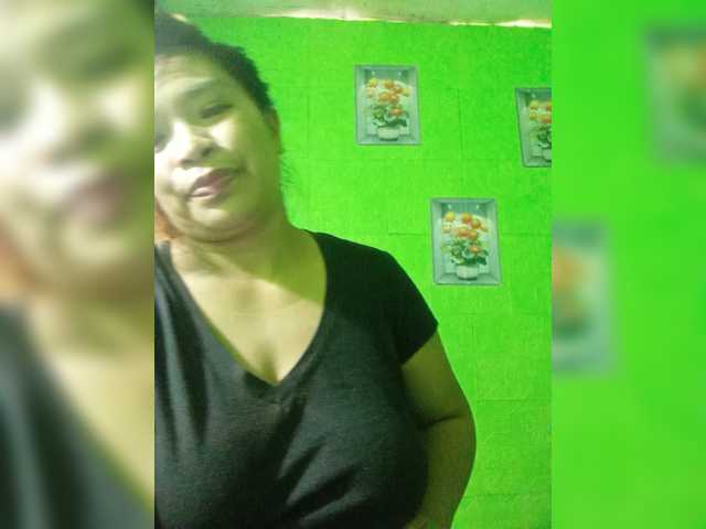 Kyrene live cam on BongaCams