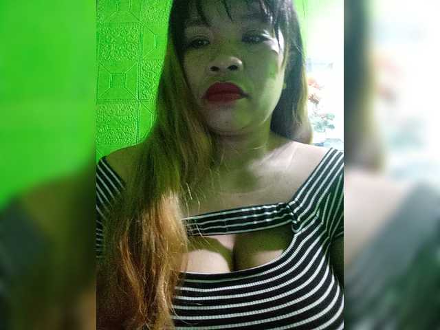 Kyrene live cam on BongaCams