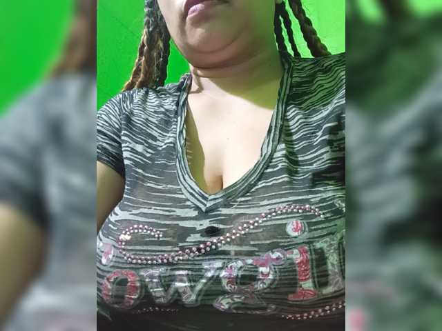 Kyrene live cam on BongaCams