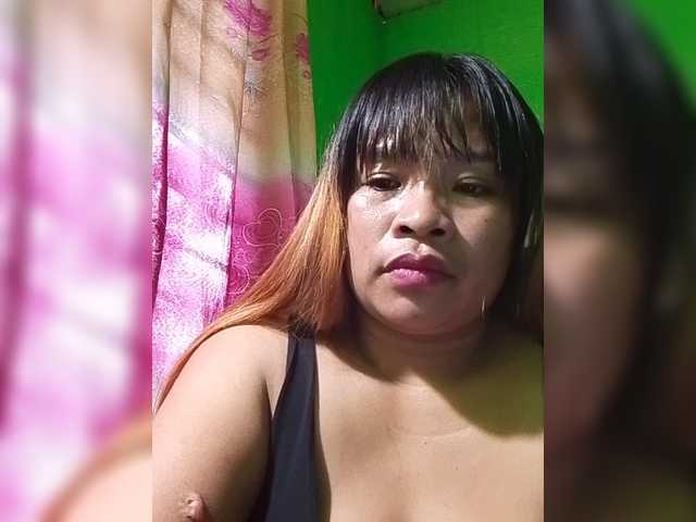 Kyrene live cam on BongaCams