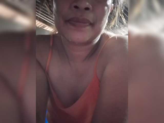 Kyrene live cam on BongaCams