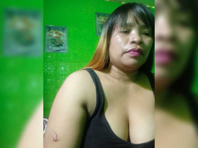Kyrene live cam on BongaCams