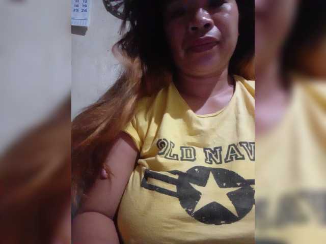Kyrene live cam on BongaCams