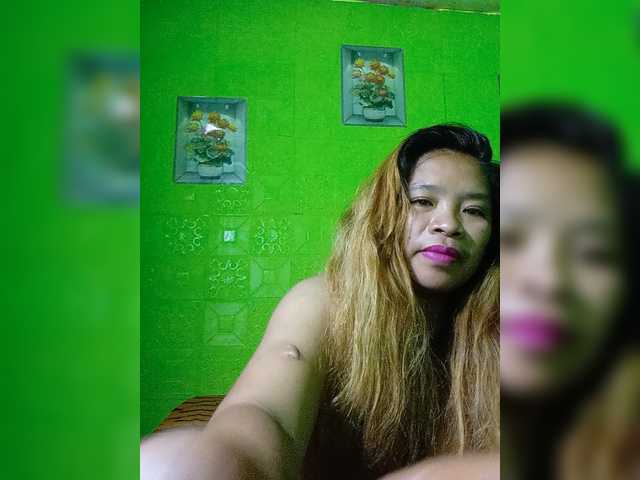 Kyrene live cam on BongaCams