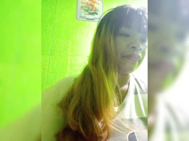 Kyrene live cam on BongaCams