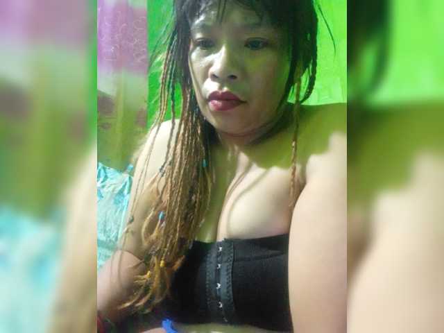 Kyrene live cam on BongaCams