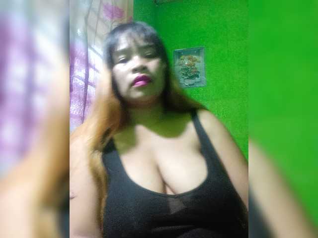 Kyrene live cam on BongaCams