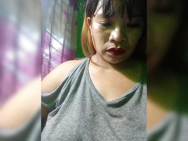 Kyrene live cam on BongaCams