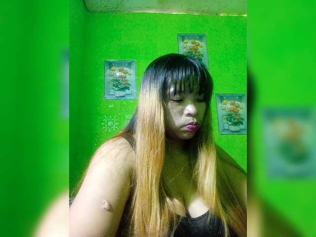 Kyrene live cam on BongaCams