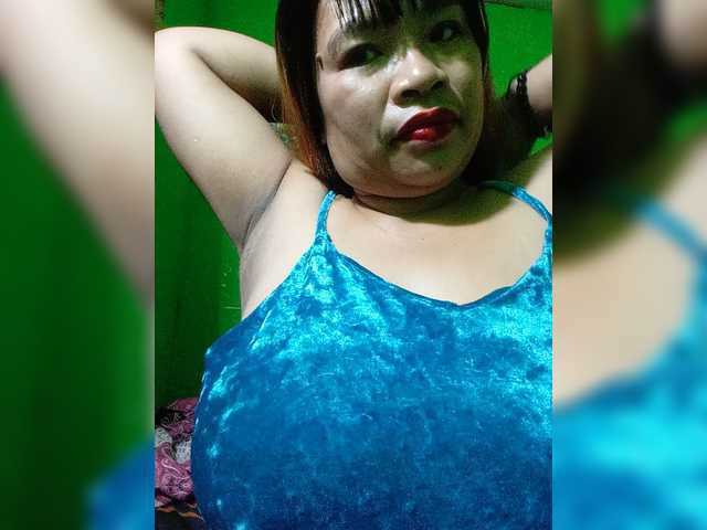 Kyrene live cam on BongaCams