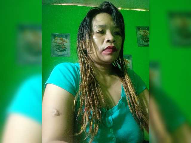 Kyrene live cam on BongaCams