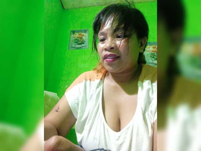 Kyrene live cam on BongaCams