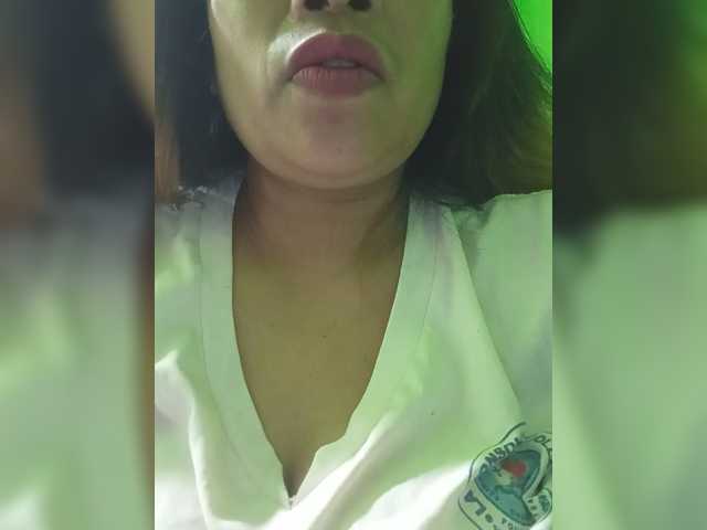 Kyrene live cam on BongaCams