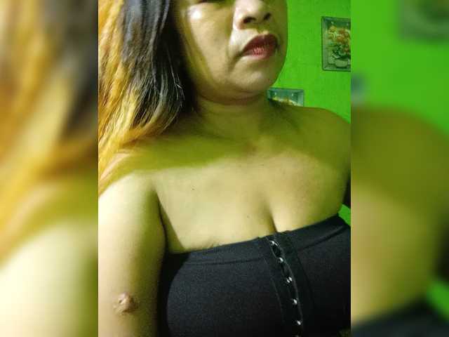 Kyrene live cam on BongaCams