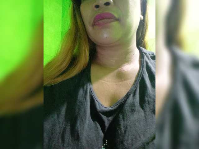 Kyrene live cam on BongaCams