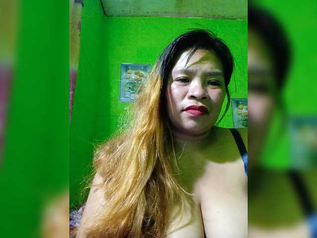 Kyrene live webcam show