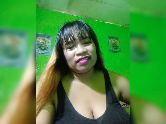 Kyrene live cam on BongaCams