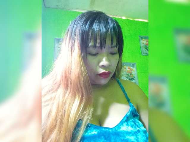 Kyrene live webcam show