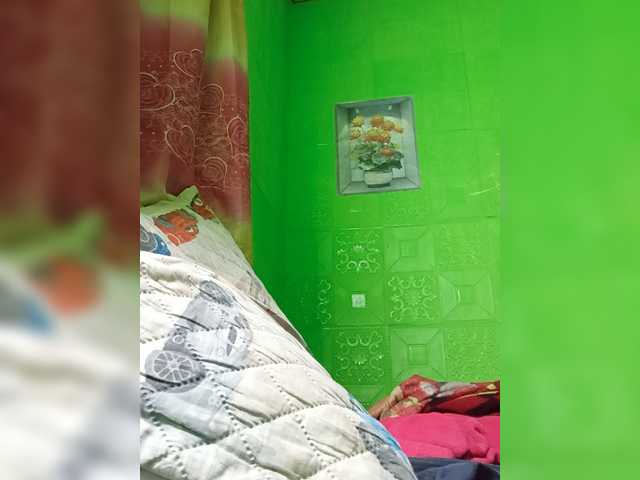 Kyrene live cam on BongaCams