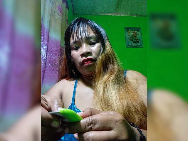 Kyrene live webcam show