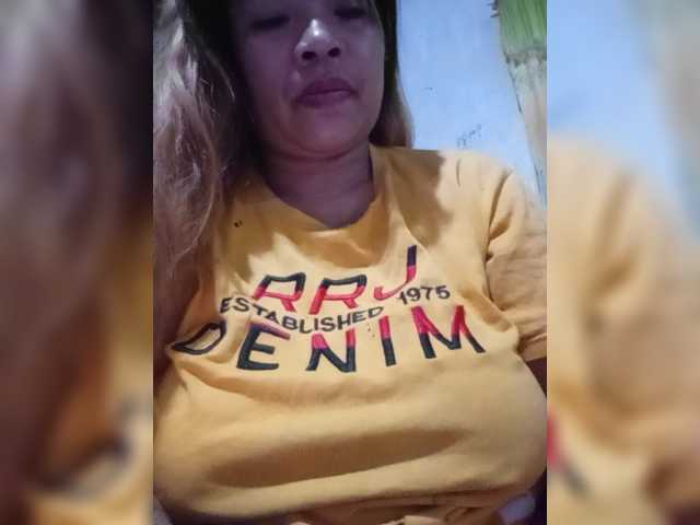 Kyrene live cam on BongaCams