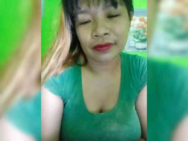 Kyrene's cam show statistics and live stream