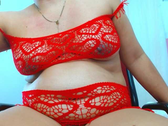 Melodyxcute's BongaCams show and profile