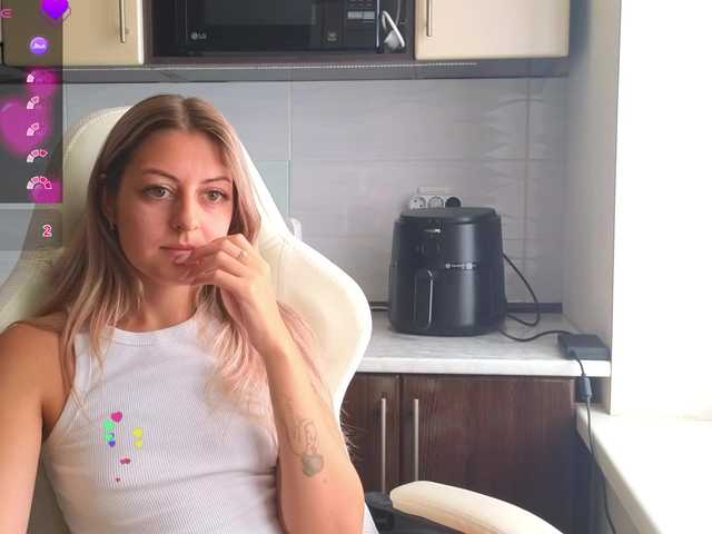 Leppieee live cam on BongaCams