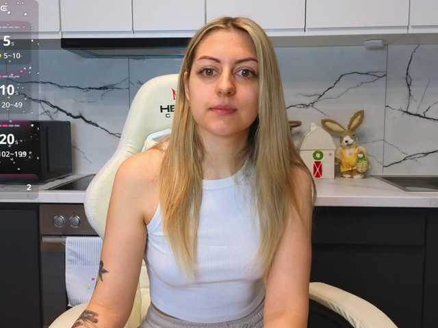 Leppieee's BongaCams show and profile